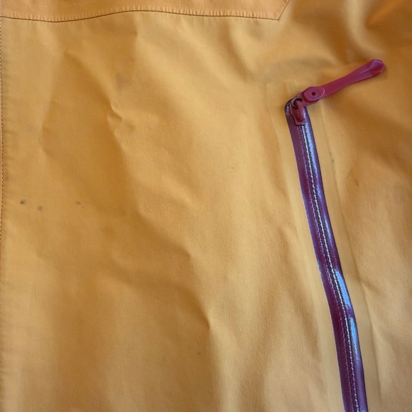 Arc’teryx Beta SL Hybrid Gore-Tex Rain Shell Jacket Men’s Medium Midas Orange - Picture 3 of 7